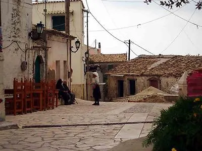 Vila Velanidies In